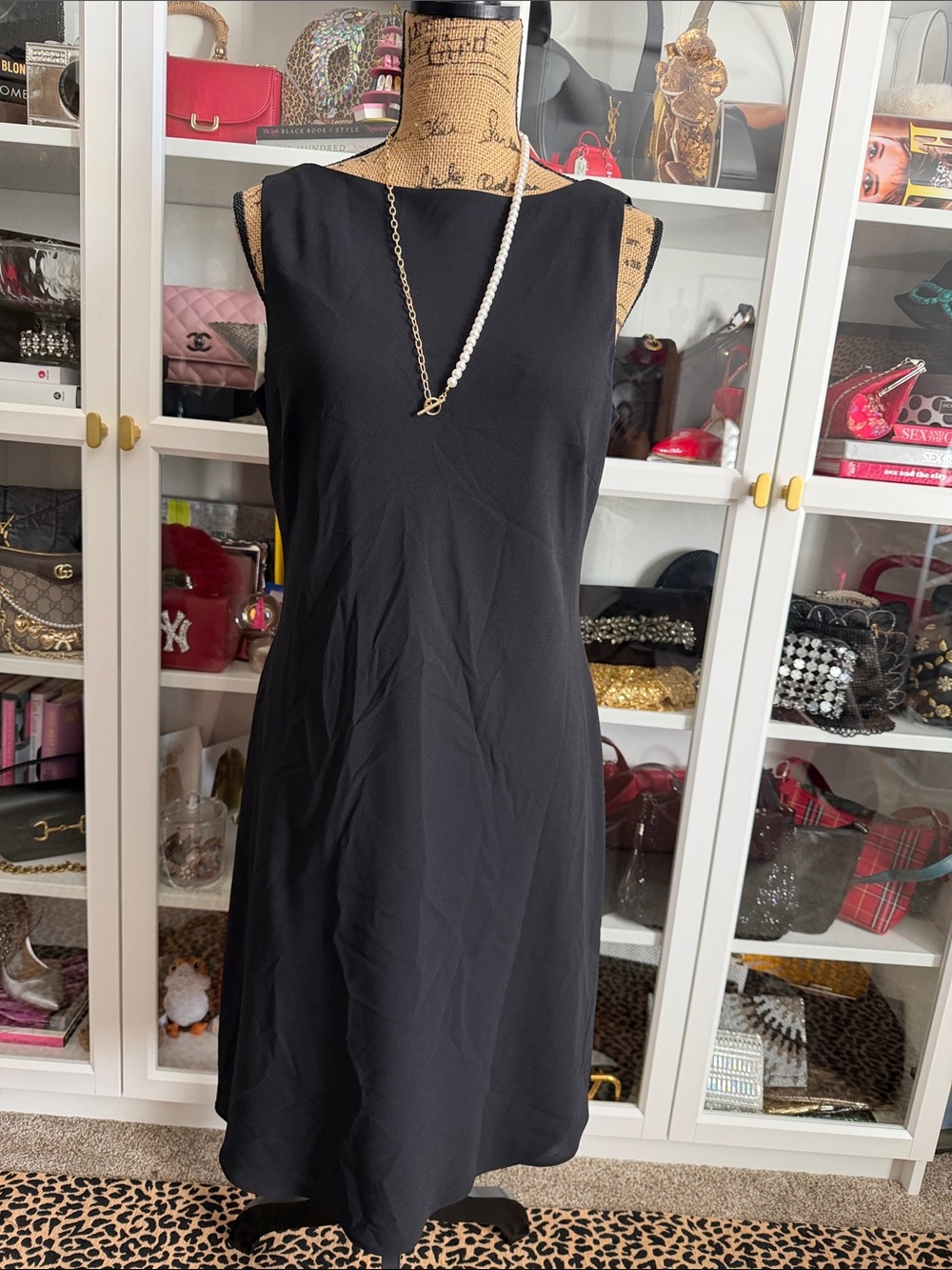 Jones New York Black Sleeveless A-Line Dress